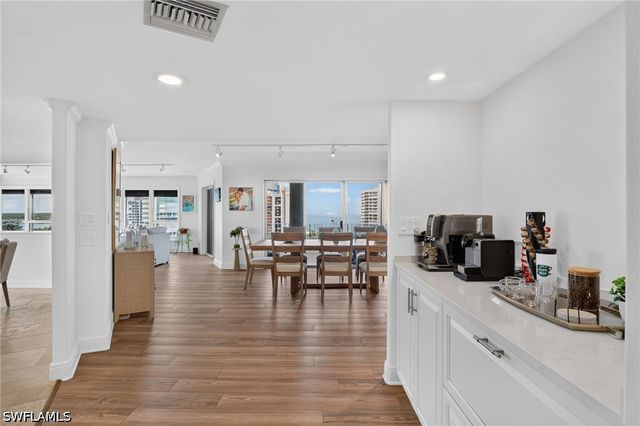 4451 Gulf Shore BLVD N 1604, Naples, FL 34103