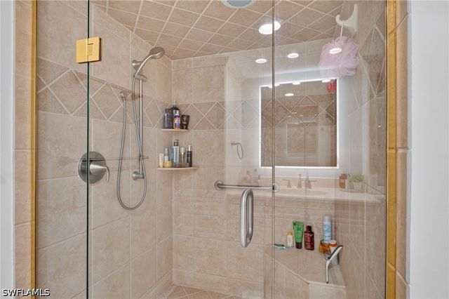 4451 Gulf Shore BLVD N 1604, Naples, FL 34103
