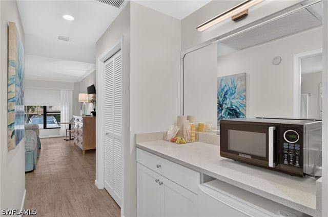 4451 Gulf Shore BLVD N 1604, Naples, FL 34103