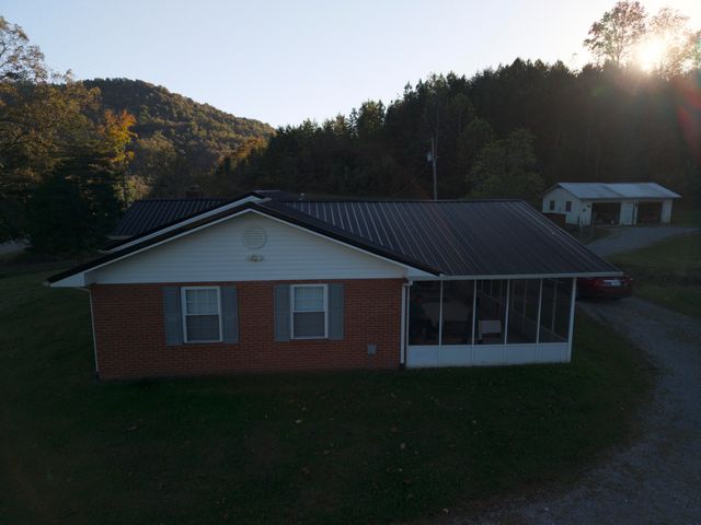 6270 KY 1809, Barbourville, KY 40906