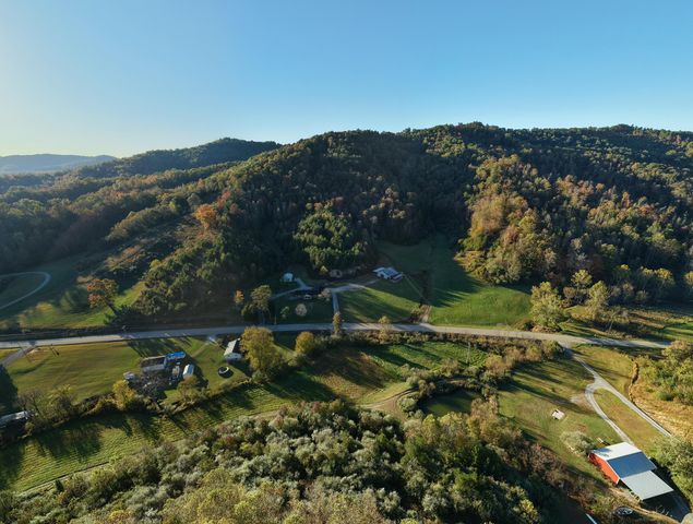 6270 KY 1809, Barbourville, KY 40906