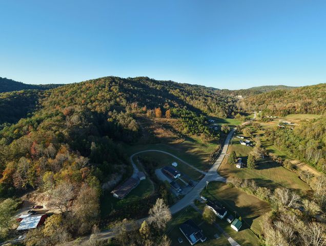 6270 KY 1809, Barbourville, KY 40906