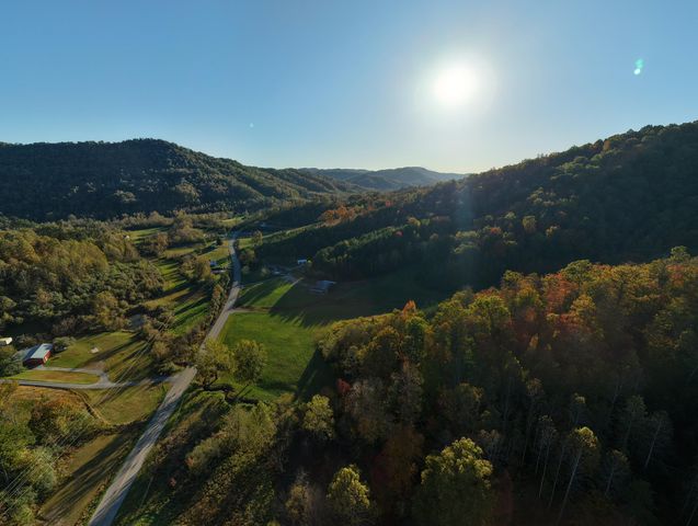 6270 KY 1809, Barbourville, KY 40906