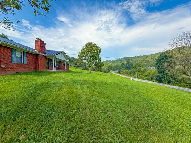 6270 KY 1809, Barbourville, KY 40906