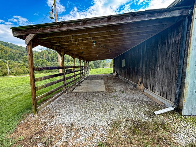 6270 KY 1809, Barbourville, KY 40906