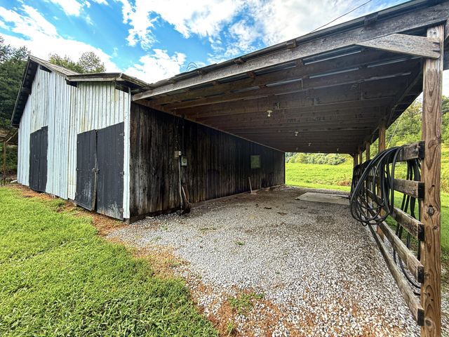6270 KY 1809, Barbourville, KY 40906