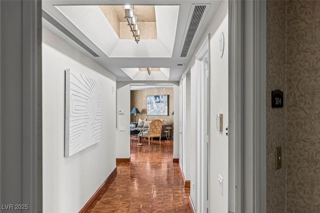 2877 Paradise Road 504, Las Vegas, NV 89109