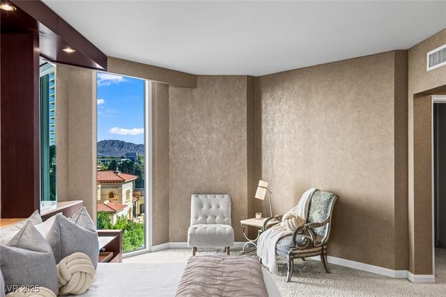 2877 Paradise Road 504, Las Vegas, NV 89109