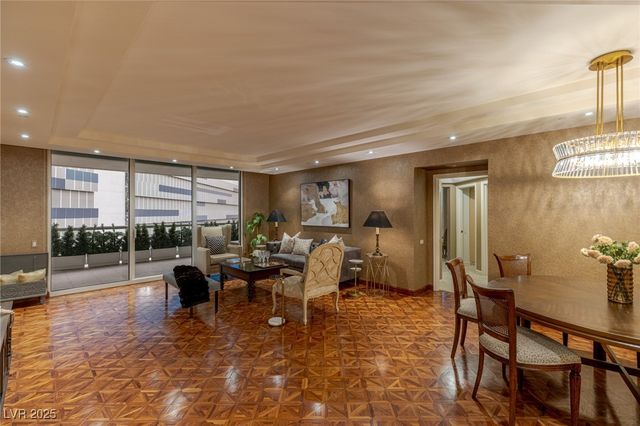 2877 Paradise Road 504, Las Vegas, NV 89109