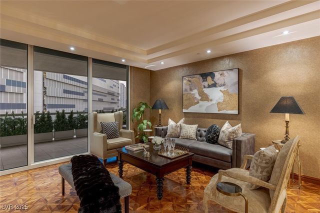 2877 Paradise Road 504, Las Vegas, NV 89109