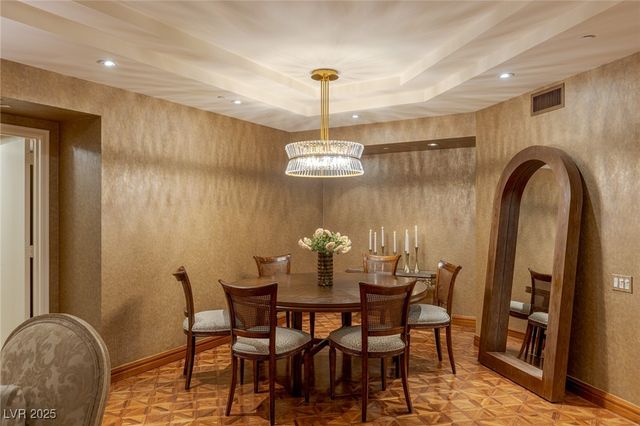 2877 Paradise Road 504, Las Vegas, NV 89109