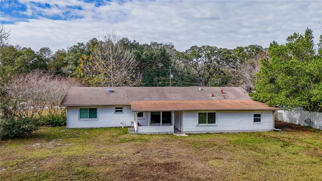 831 NE 41ST AVENUE, Ocala, FL 34470
