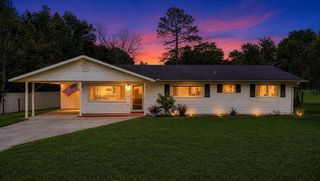 831 NE 41ST AVENUE, Ocala, FL 34470