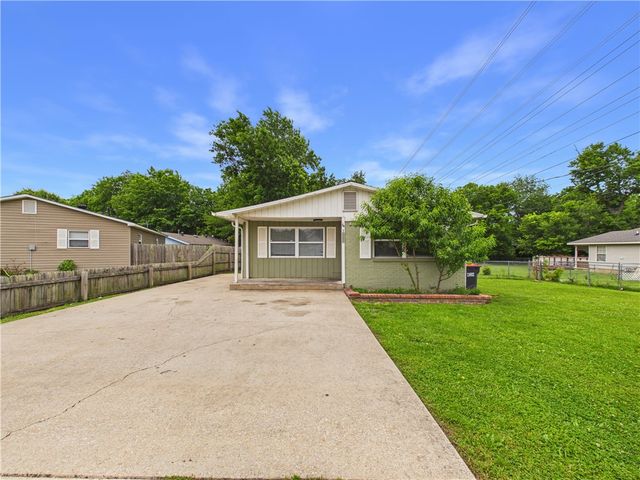 1008 Sherry Street, Springdale, AR 72762