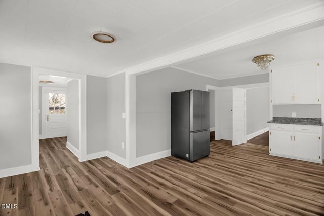 2200 W 3rd Street, Siler City, NC 27344