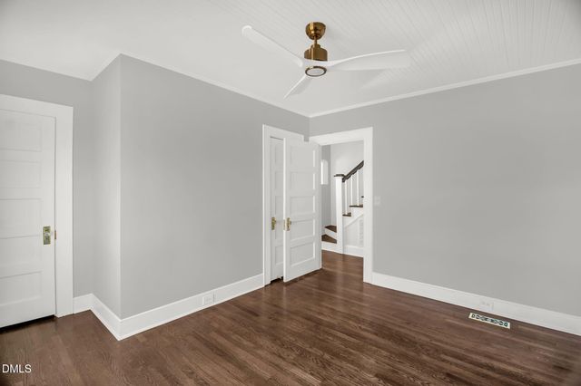 2200 W 3rd Street, Siler City, NC 27344