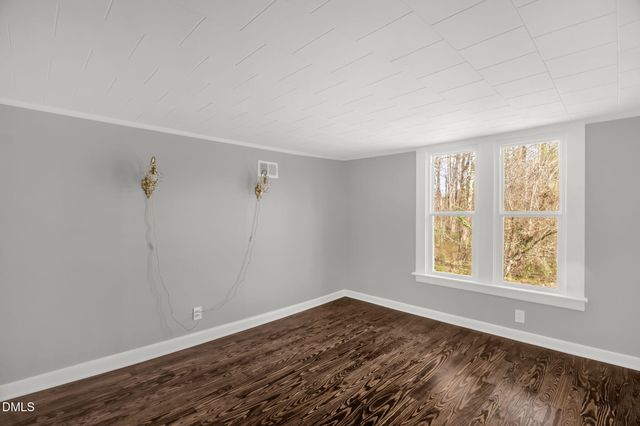 2200 W 3rd Street, Siler City, NC 27344