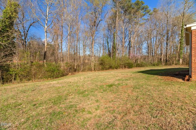 2200 W 3rd Street, Siler City, NC 27344