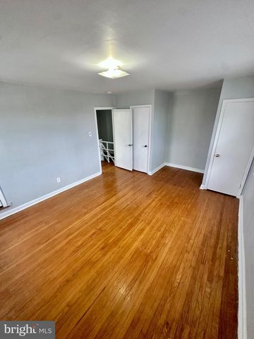 497 KINGSLEY ST, Philadelphia, PA 19128