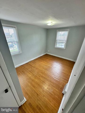 497 KINGSLEY ST, Philadelphia, PA 19128