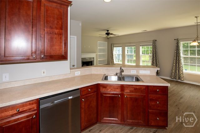 310 Remington Place, Pooler, GA 31322