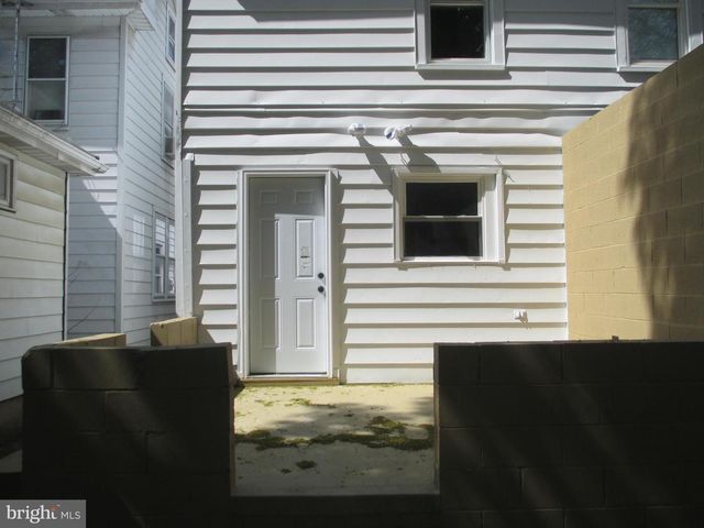 828 BROAD STREET, Chambersburg, PA 17202