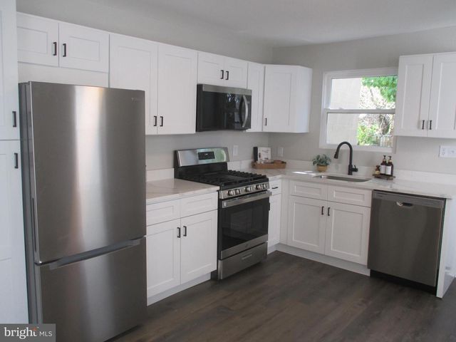 828 BROAD STREET, Chambersburg, PA 17202