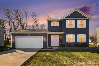 59587 Silvergrass Drive, Mattawan, MI 49071