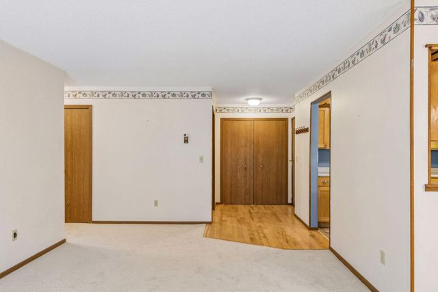 1573 Cohansey Street 204, Saint Paul, MN 55117