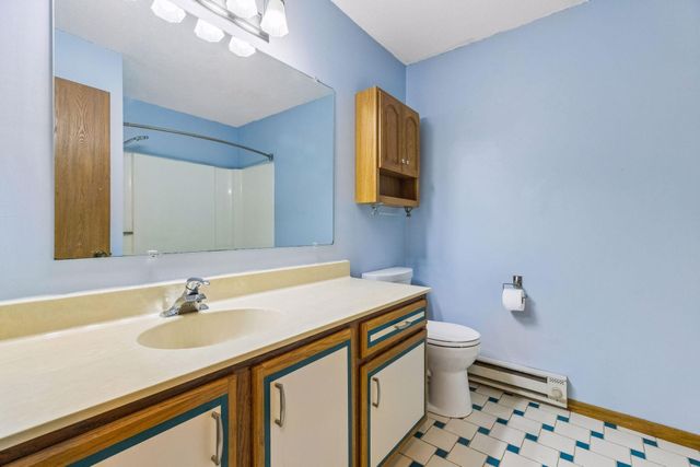 1573 Cohansey Street 204, Saint Paul, MN 55117