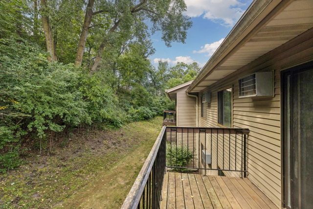 1573 Cohansey Street 204, Saint Paul, MN 55117