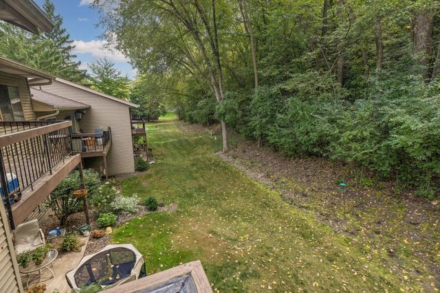 1573 Cohansey Street 204, Saint Paul, MN 55117