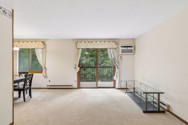 1573 Cohansey Street 204, Saint Paul, MN 55117