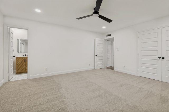 2105 Newbury Drive, Arlington, TX 76014