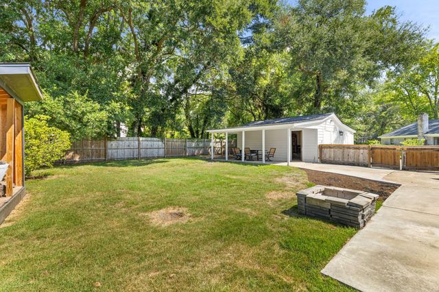 1115 Kentwood Circle, Charleston, SC 29412
