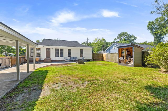 1115 Kentwood Circle, Charleston, SC 29412