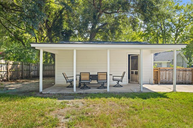 1115 Kentwood Circle, Charleston, SC 29412