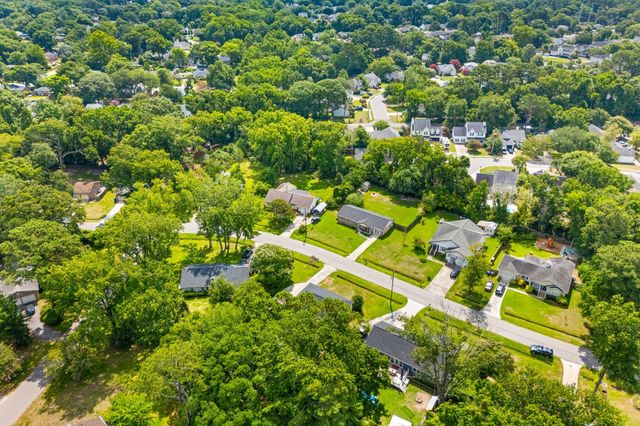 1115 Kentwood Circle, Charleston, SC 29412