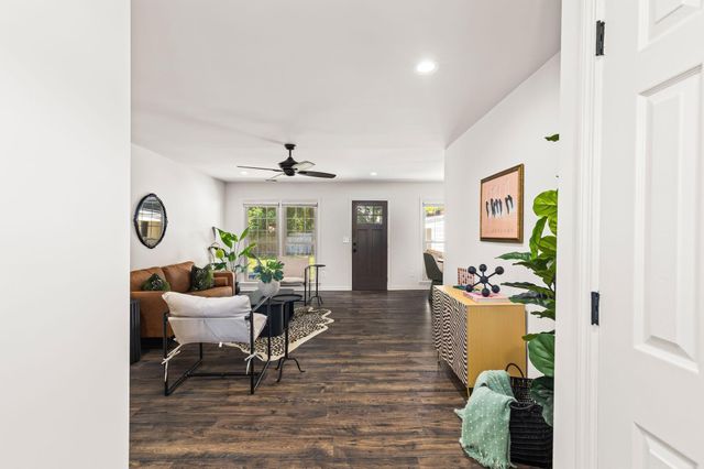 1115 Kentwood Circle, Charleston, SC 29412