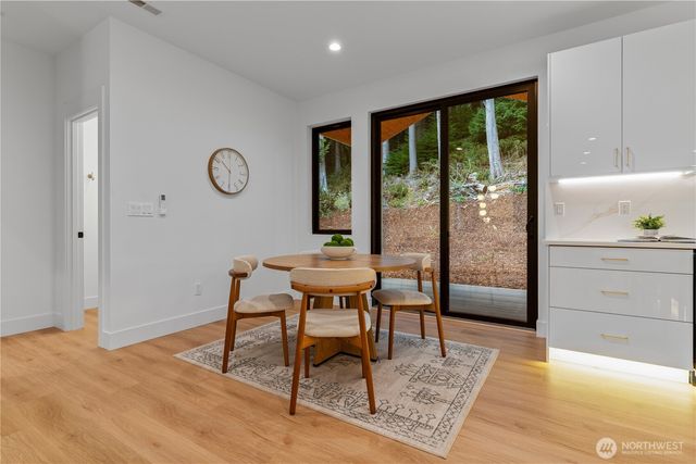 8 Shooting Star Court, Bellingham, WA 98229
