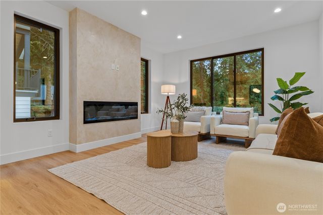 8 Shooting Star Court, Bellingham, WA 98229