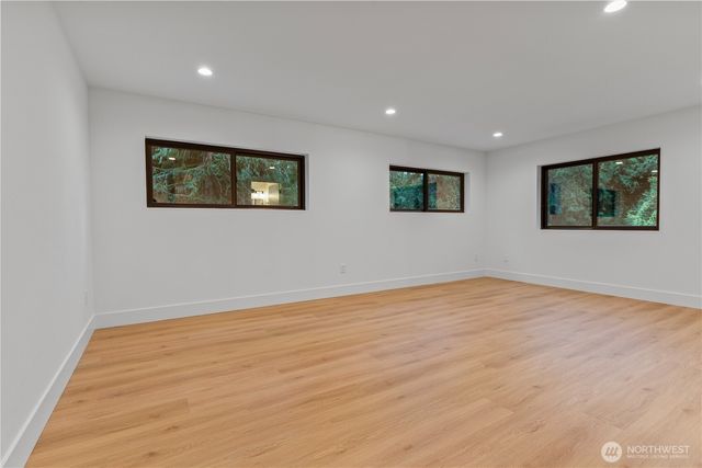 8 Shooting Star Court, Bellingham, WA 98229