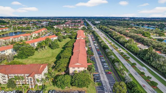 13105 SW 16th Court 407L, Pembroke Pines, FL 33027