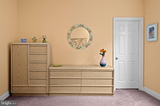 304 CAPTAINS WAY, Philadelphia, PA 19146