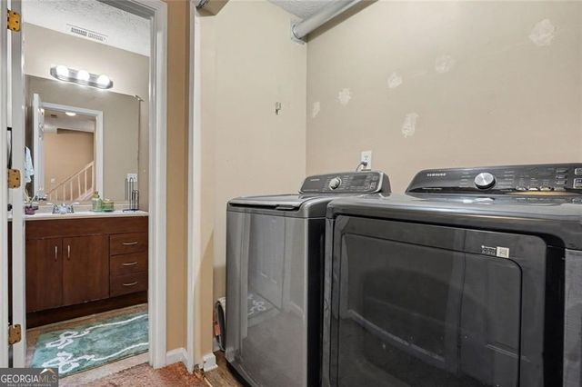 2809 Mill Lake Way, Morrow, GA 30260