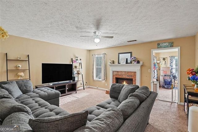 2809 Mill Lake Way, Morrow, GA 30260