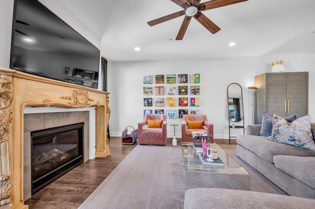 111 Ellersly Way, Kingston Springs, TN 37082