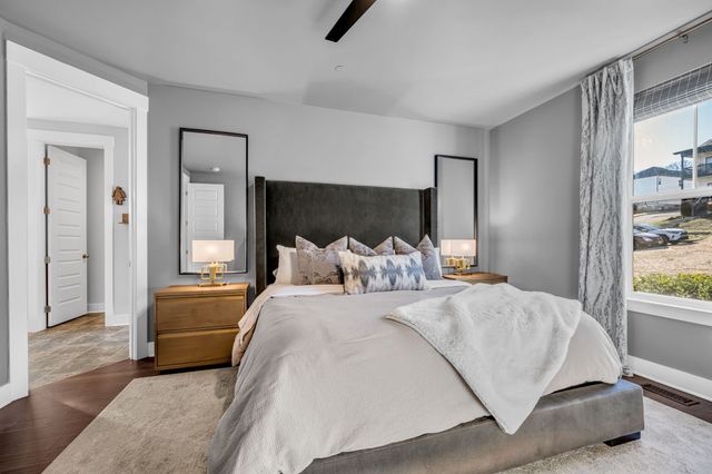 111 Ellersly Way, Kingston Springs, TN 37082