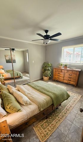 8004 E OAK Street, Scottsdale, AZ 85257