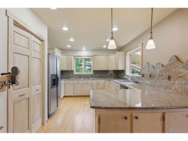 90 Rose Hip Ln, Evergreen, CO 80439